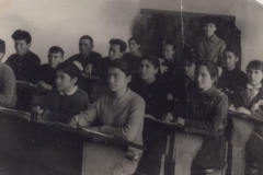 9 апреля 1963 г. Седьмой класс из десятилетнего образования.